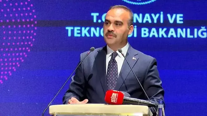Bakan Kacır: "İhracatta Güçlü Performansımız Devam Ediyor"