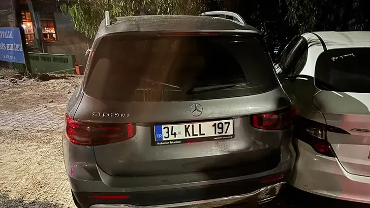 Balıkesir'de Direksiyon Başında Baygınlık Geçiren Sürücü Dehşet Saçtı: 2 Yaralı