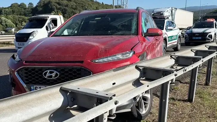 Bolu Dağı Tüneli Girişinde Korkutan Kaza: 2 Yaralı