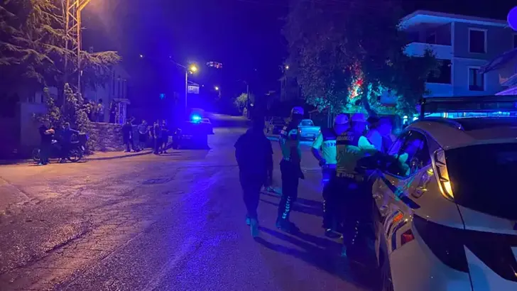 Bursa'da Çocuk Sürücülerin Kullandığı Motosikletler Çarpıştı: 2 Yaralı