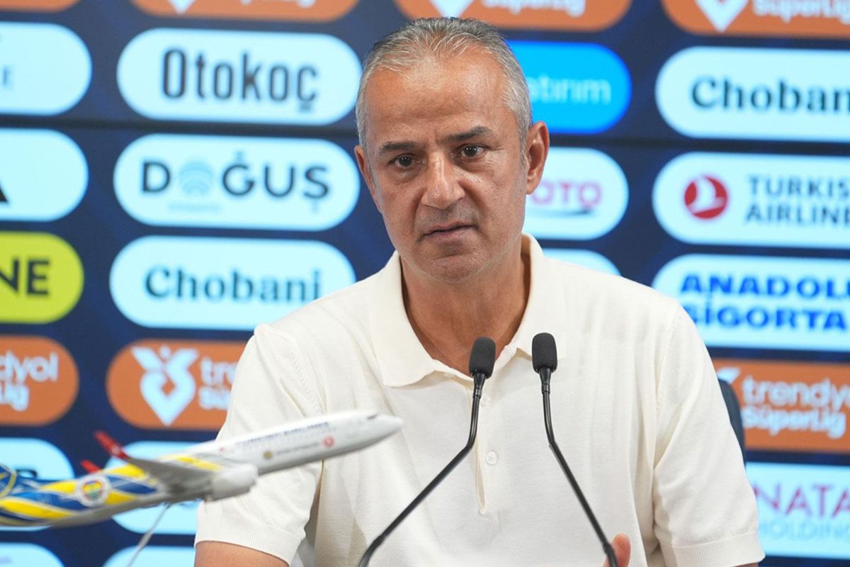 İsmail Kartal'dan Transfer ve Ayrılık Açıklaması: "Savunmaya Bir Takviyemiz Olacak"