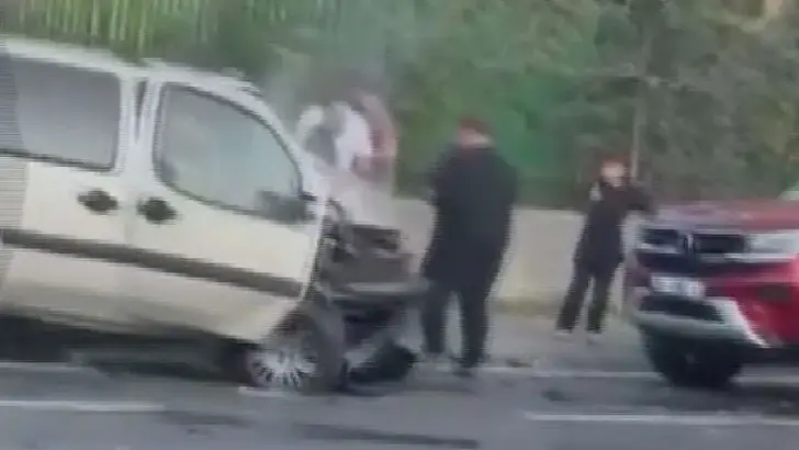 Sarıyer'de 4 Aracın Karıştığı Zincirleme Kaza: 1 Yaralı