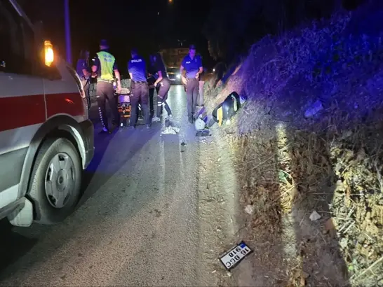 Bursa'da Acı Kaza: Aydınlatma Direğine Çarpan Motosikletin Sürücüsü Hayatını Kaybetti