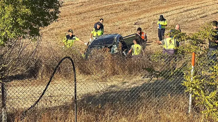 Tekirdağ'da Feci Kaza: TEM Otoyolunda Takla Atan Otomobilde 1 Kişi Öldü, 2 Kişi Yaralandı